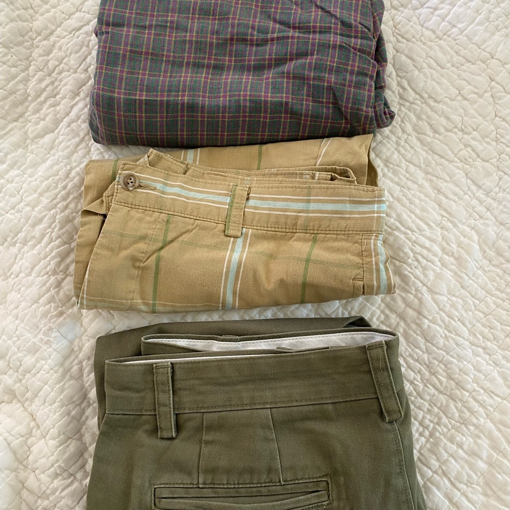 Shorts, mens GAP Banana Republic, 3styles  to choose from vintage 90’s